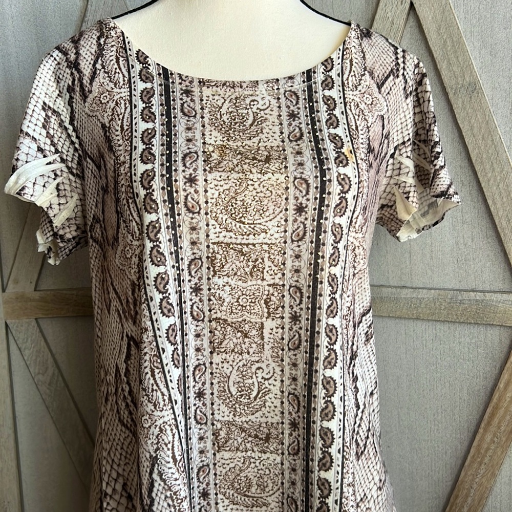 Style & Co. 100% polyester snake designs and paisley print top/blouse grey sz M